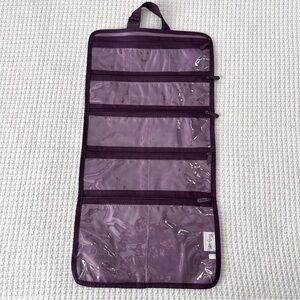 Thirty One Uptown Hanging Organizer Travel Jewelry Cosmetics Zippered Pockets